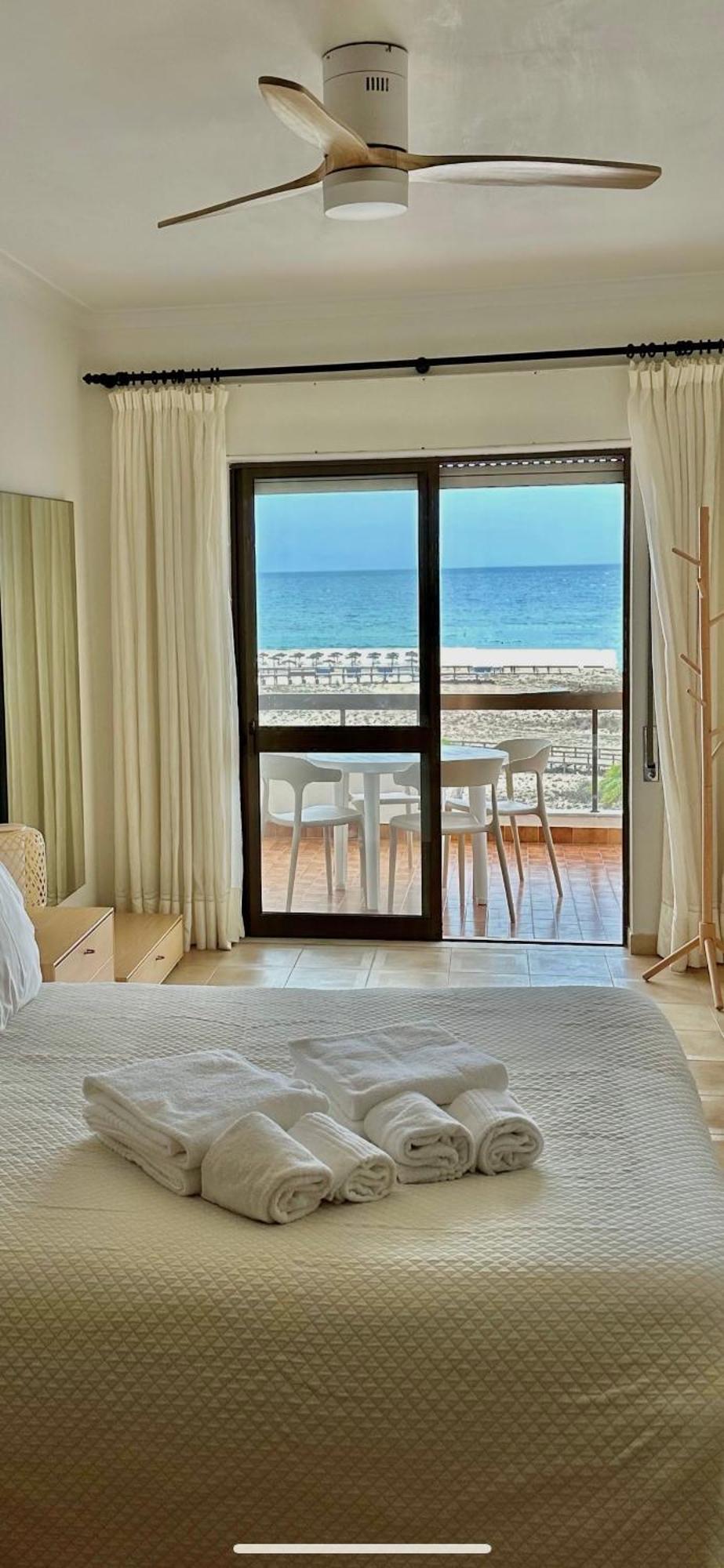 T1 Vista Baia Monte Gordo Apartman Kültér fotó